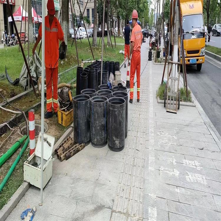 得荣管道短管置换修复